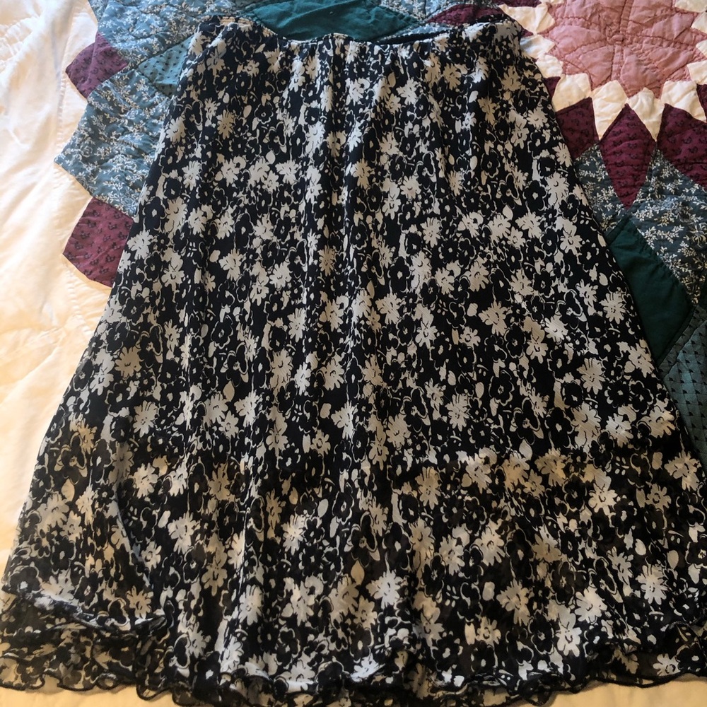 Women’s skirt